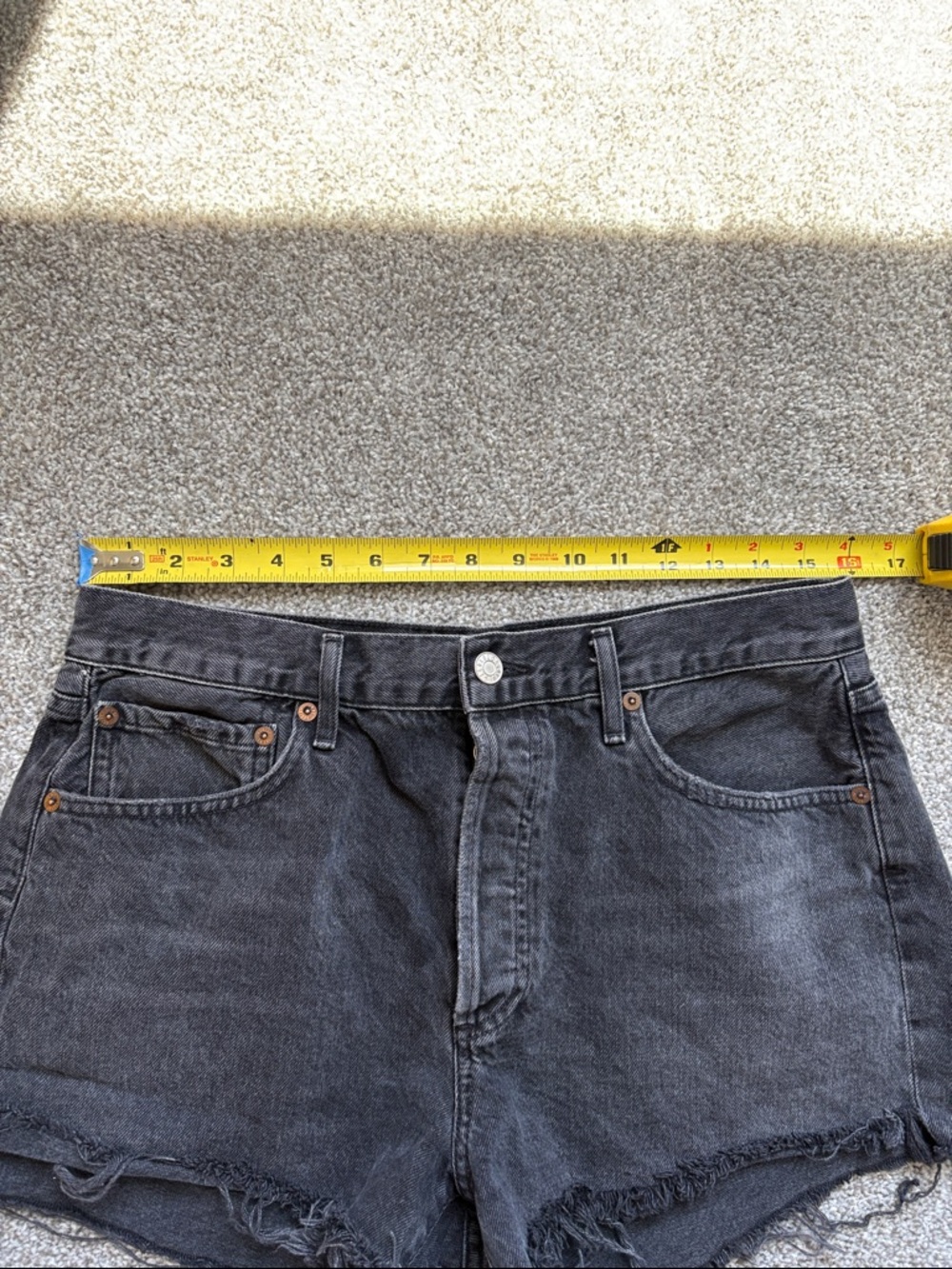 Agolde Parker Shorts - High-Rise Denim Cutoff Shorts - Picture 4 of 8